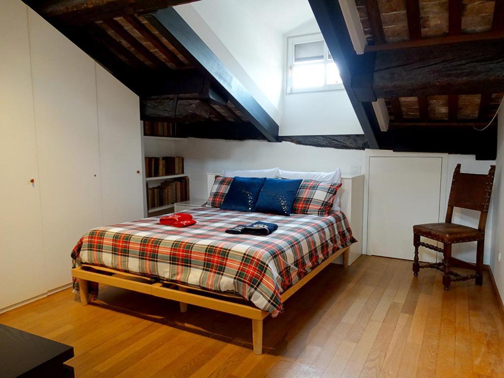 New Charme & Luxury - Sosa Residence In The Heart Of Удине Екстериор снимка