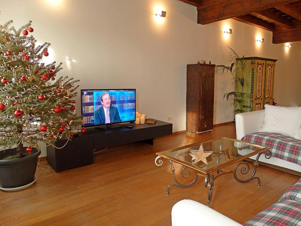 New Charme & Luxury - Sosa Residence In The Heart Of Удине Екстериор снимка